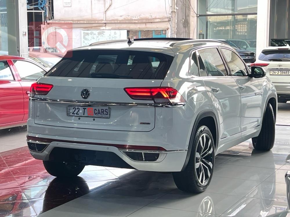 فولكسفاغن أطلس كروس سبورت